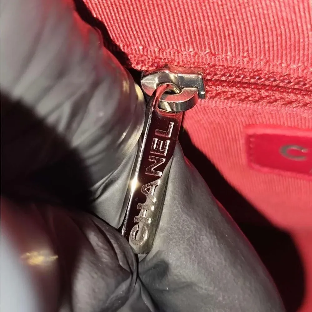 Chanel calfskin Gabrielle hobo Medium in hot pink